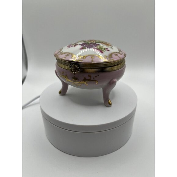 Porcelain Hand Painted Trinket Box Hinged Lid 4 Pedestal Legs Pink Floral VTG - Picture 11 of 16